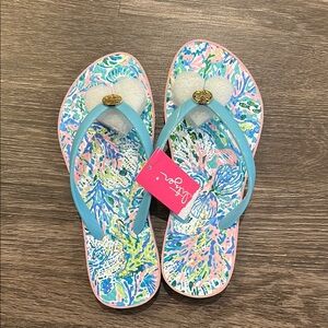 Lilly Pulitzer Colorful Flip Flops Size 5/6